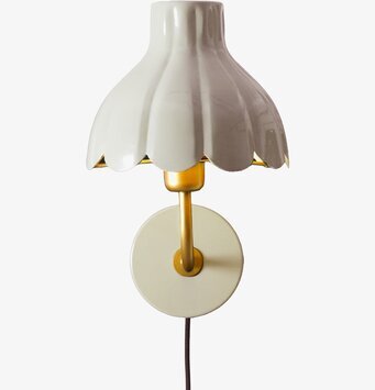 Wells Vägglampa Beige/Guld PR Home Lampor Taklampor Golvlampor Bordslampor LED-lampor Ledlampor Fönsterlampor Ljusslingor för dekoration