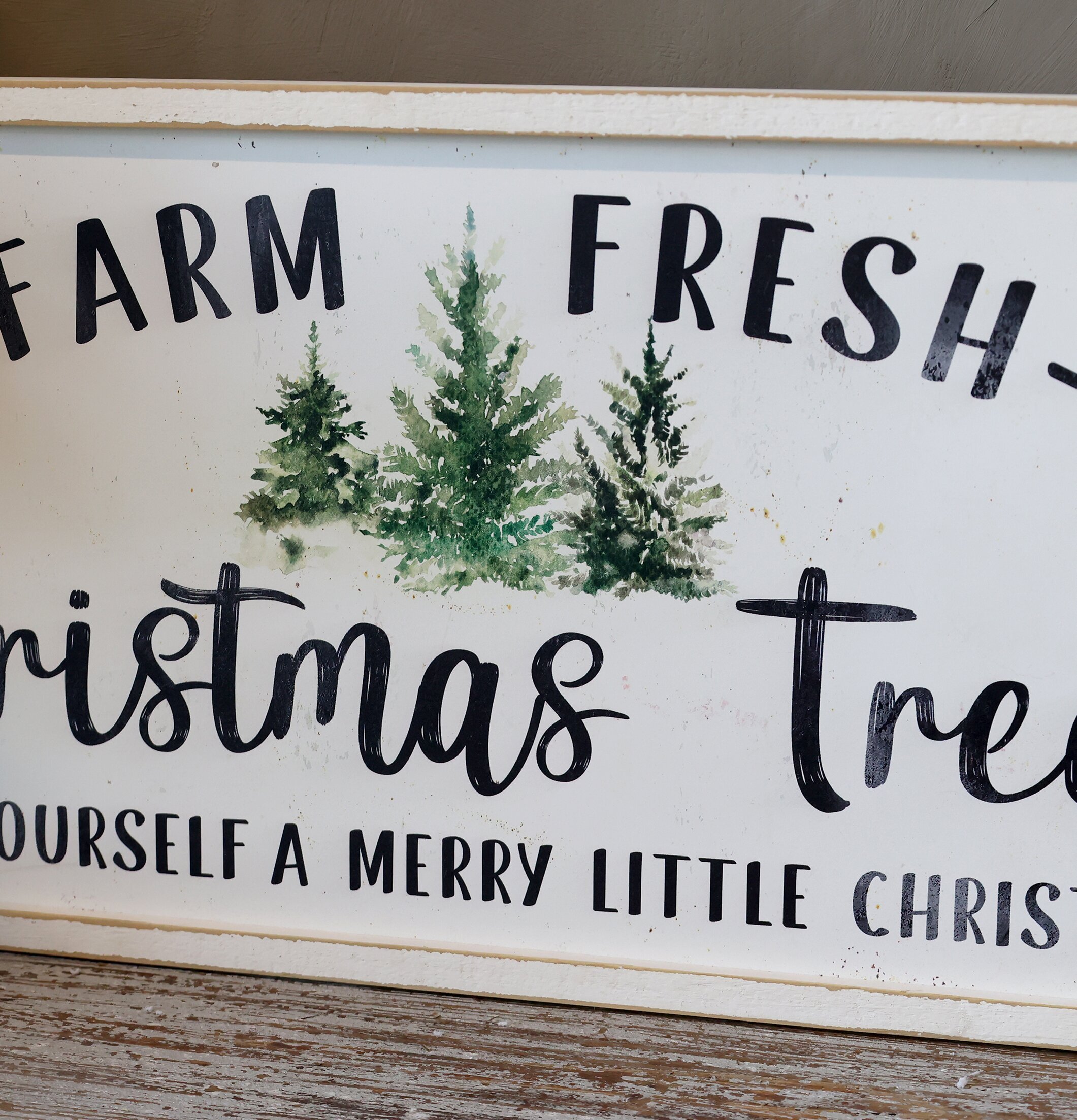 Träskylt - Christmas Trees Chic Antique Väggdekoration Väggskyltar Posters Affischer Plåttavlor Plåtskyltar Tavlor Kalenderhängare Väggtroféer Paper