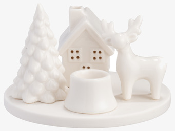 Bild av vintrig ljusstake med gran, hus och ren i vit porslin