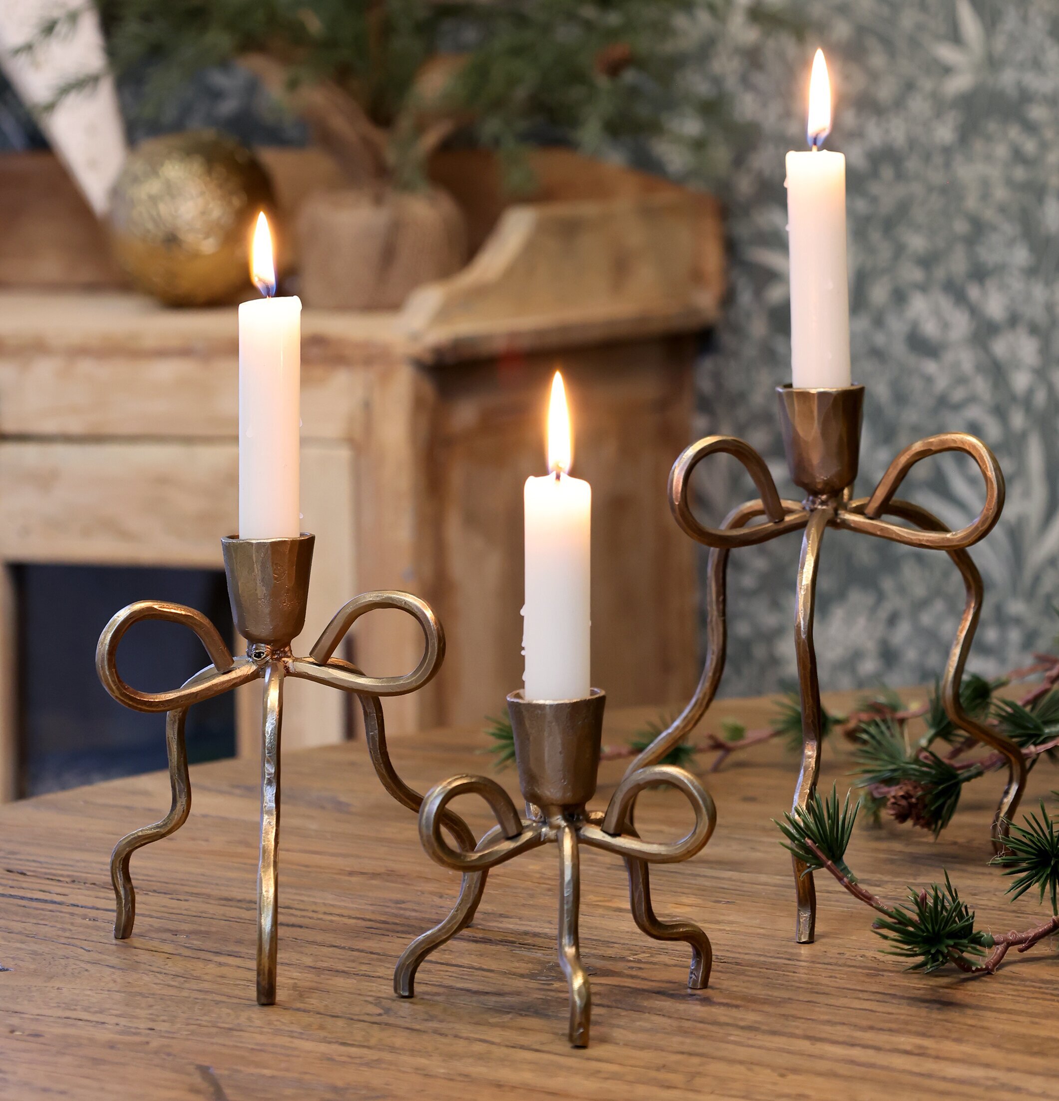 Ljusstake Rosett Antik Mässing Stor Medium Liten Chic Antique Ljusstakar Adventsstakar Ljushållare Ljushyllor