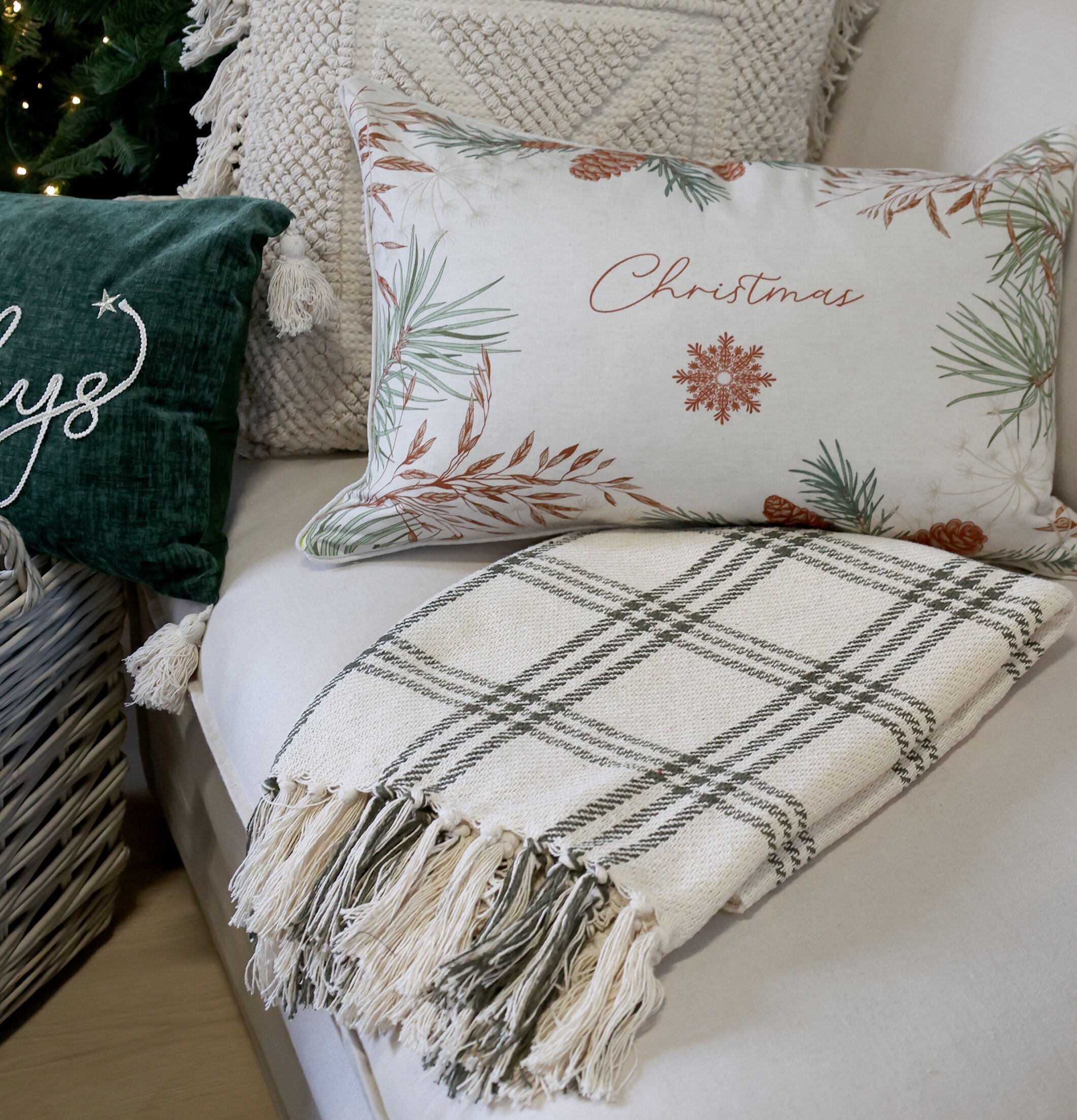 Aix Pläd Oliv/Creme Chic Antique Täcken, filtar, plädar och överkast Filtar Plädar Överkast