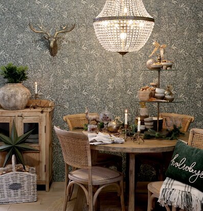 Foto: Harmoniskt matrum med naturnära och tidlös inredning