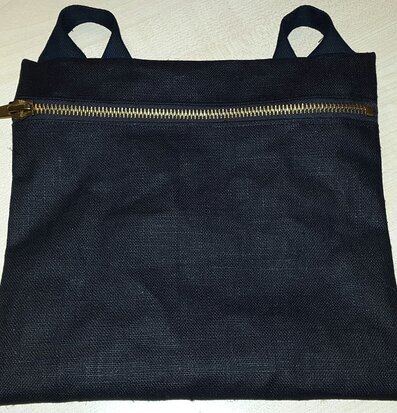 Väska Tillbehör Till Hinza från Annat, svart med dragkedja