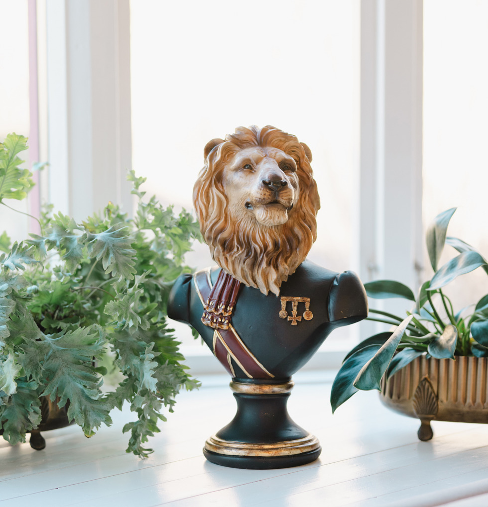 Byst Lejon A Lot Decoration Byster