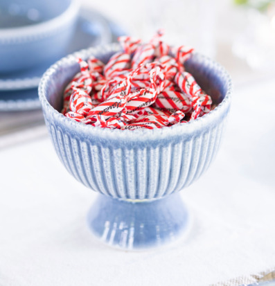 Skål på Fot Ellie Ocean A Lot Decoration Skålar att äta ur tilltugg Såskannor/Vispskål servering Matlådor