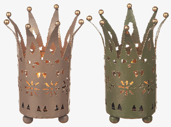 Bild av två hamrade ljuslyktor i metall med kronformad topp