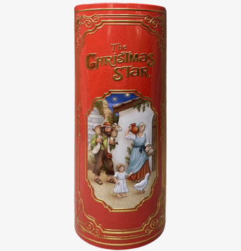 Bild av dekorativ röd plåtburk med julmotiv och gulddetaljer