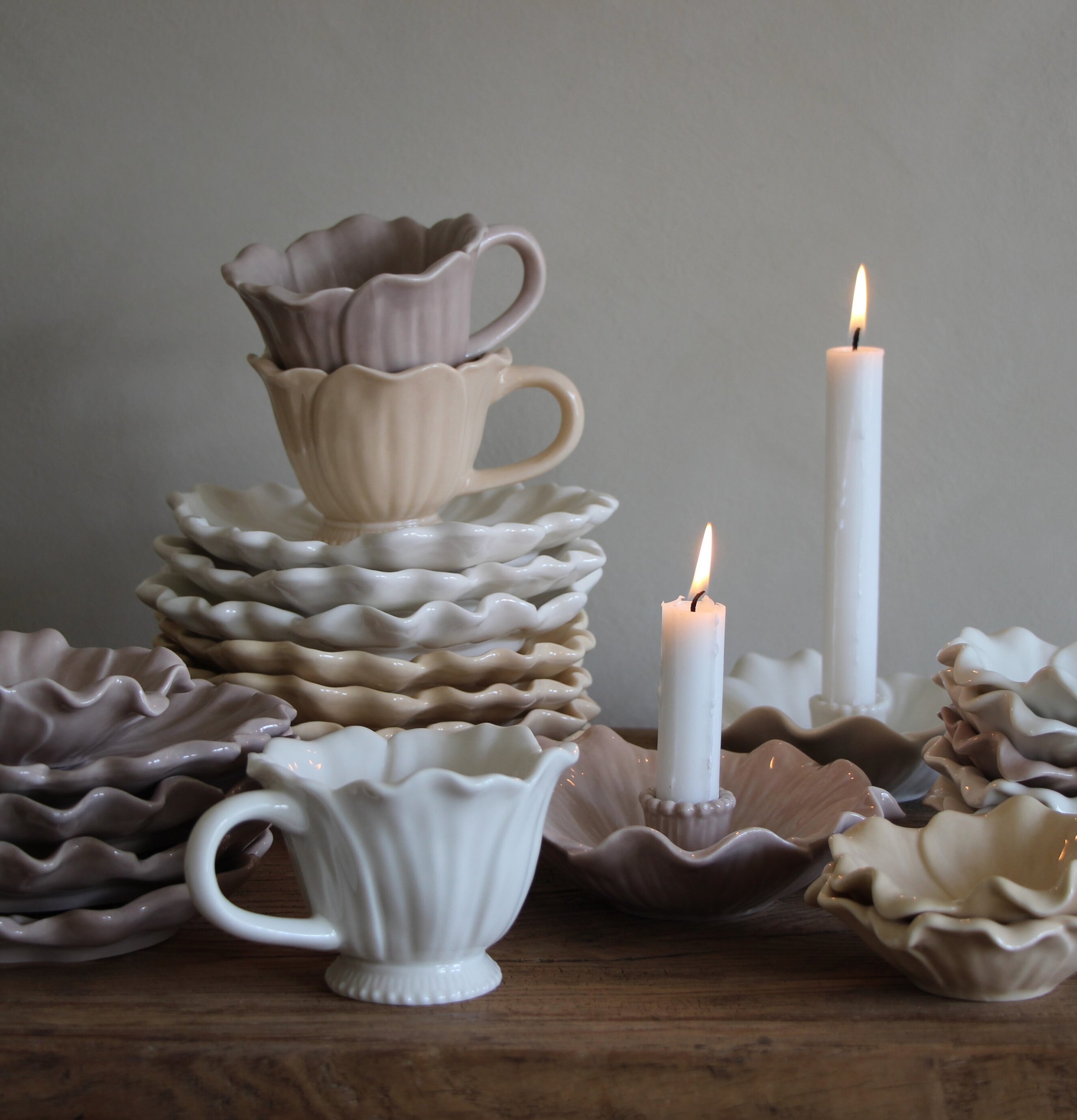 Majas Blomstra Assiett/Fat Skål Cottage Tallrikar Djupa tallrikar (ej skål) Desserttallrikar Assietter Barntallrikar Picknicktallrikar Skålar att