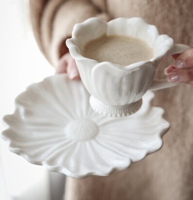 Majas Blomstra Assiett/Fat Cottage Tallrikar Djupa tallrikar (ej skål) Desserttallrikar Assietter Barntallrikar Picknicktallrikar