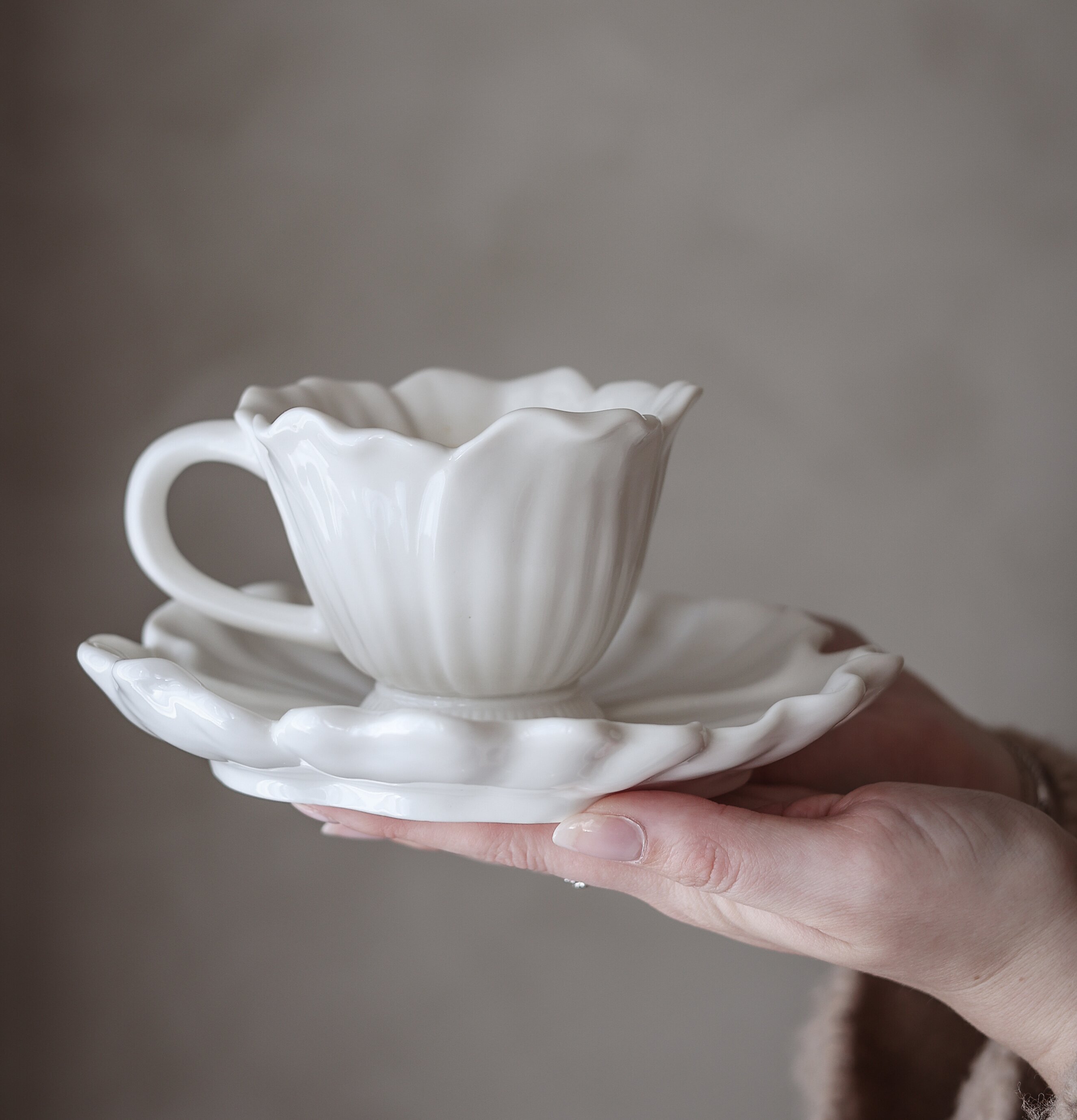 Majas Blomstra Mugg Cottage Muggar/koppar i porslin, keramik, papper eller biologiskt material organiskt ekologiskt Termomuggar utan