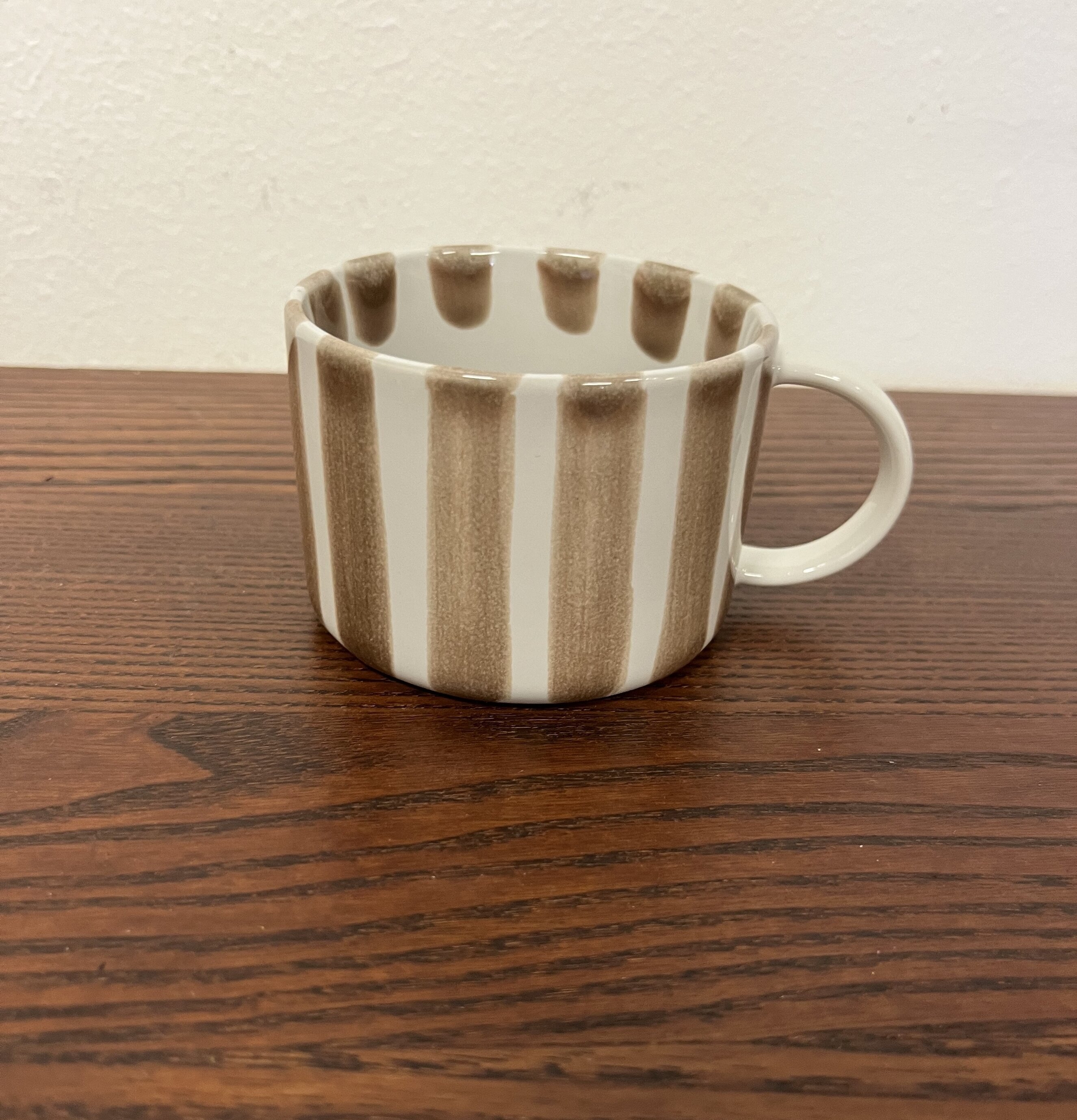 Monica Kopp Med Fat Beige (fynd-id 1) Olsson & Jensen