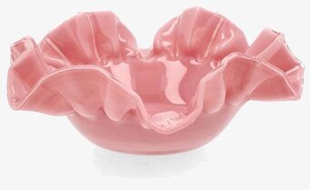 Foto: Rosa blomformad skål frilagd på vit bakgrund