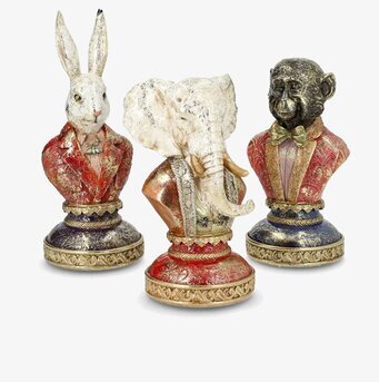 Foto: Tre dekorativa byster – kanin, elefant, apa