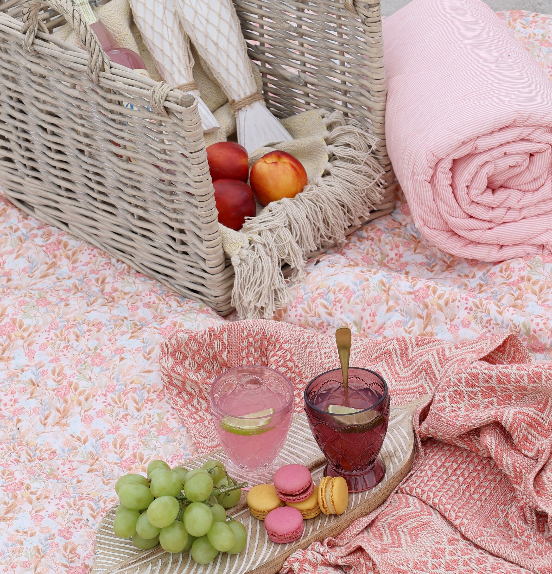 Boutique Pläd Blommor Rosa/Blå Chic Antique Täcken, filtar, plädar och överkast Filtar Plädar Överkast