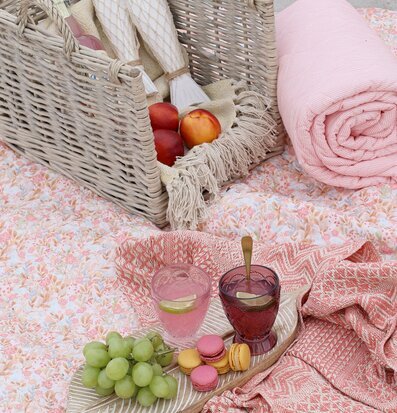 Boutique Pläd Blommor Rosa/Blå Chic Antique Täcken, filtar, plädar och överkast Filtar Plädar Överkast