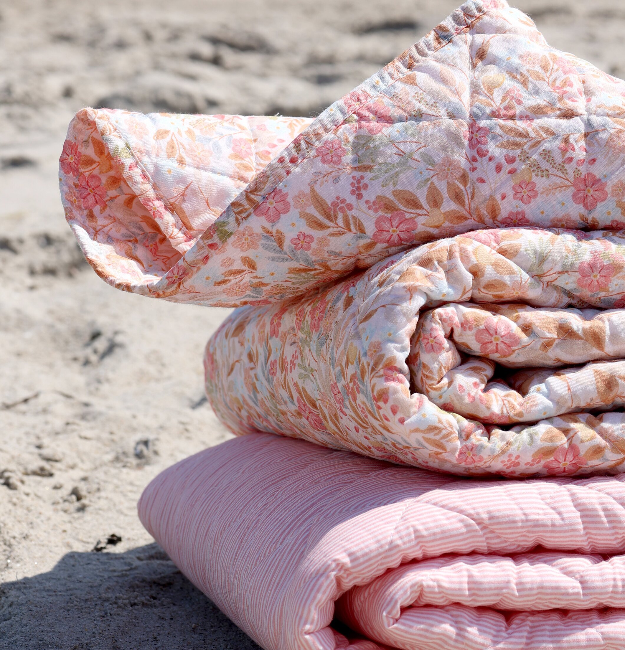 Pläd Flower Rose/Skyblue Chic Antique Täcken, filtar, plädar och överkast Filtar Plädar Överkast