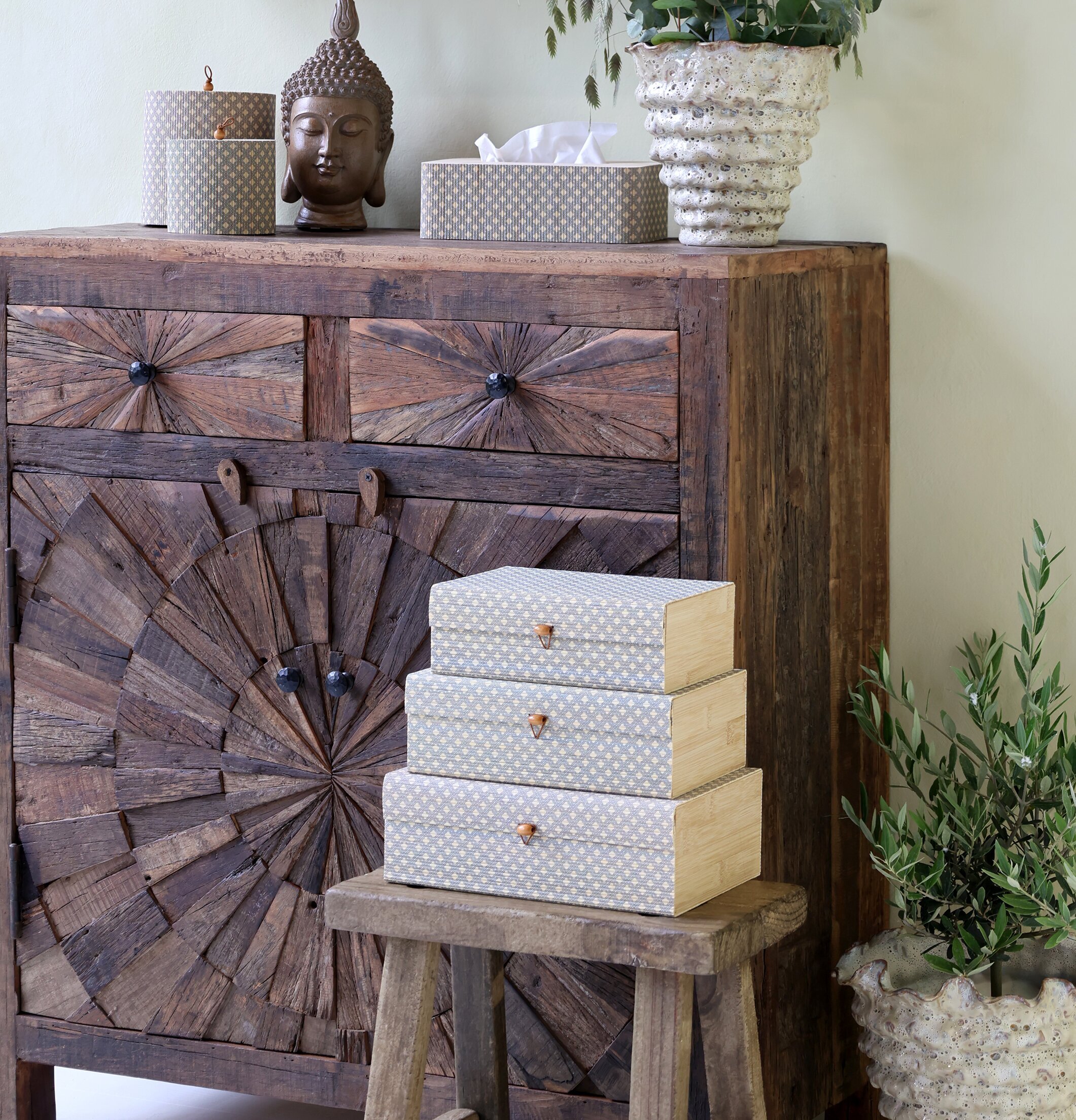 Amilly Förvaringsask Set/3 Opal Chic Antique Förvaringslådor och korgar Boxar Förvaringsboxar Porslinsboxar Trälådor Smyckesboxar i porslin