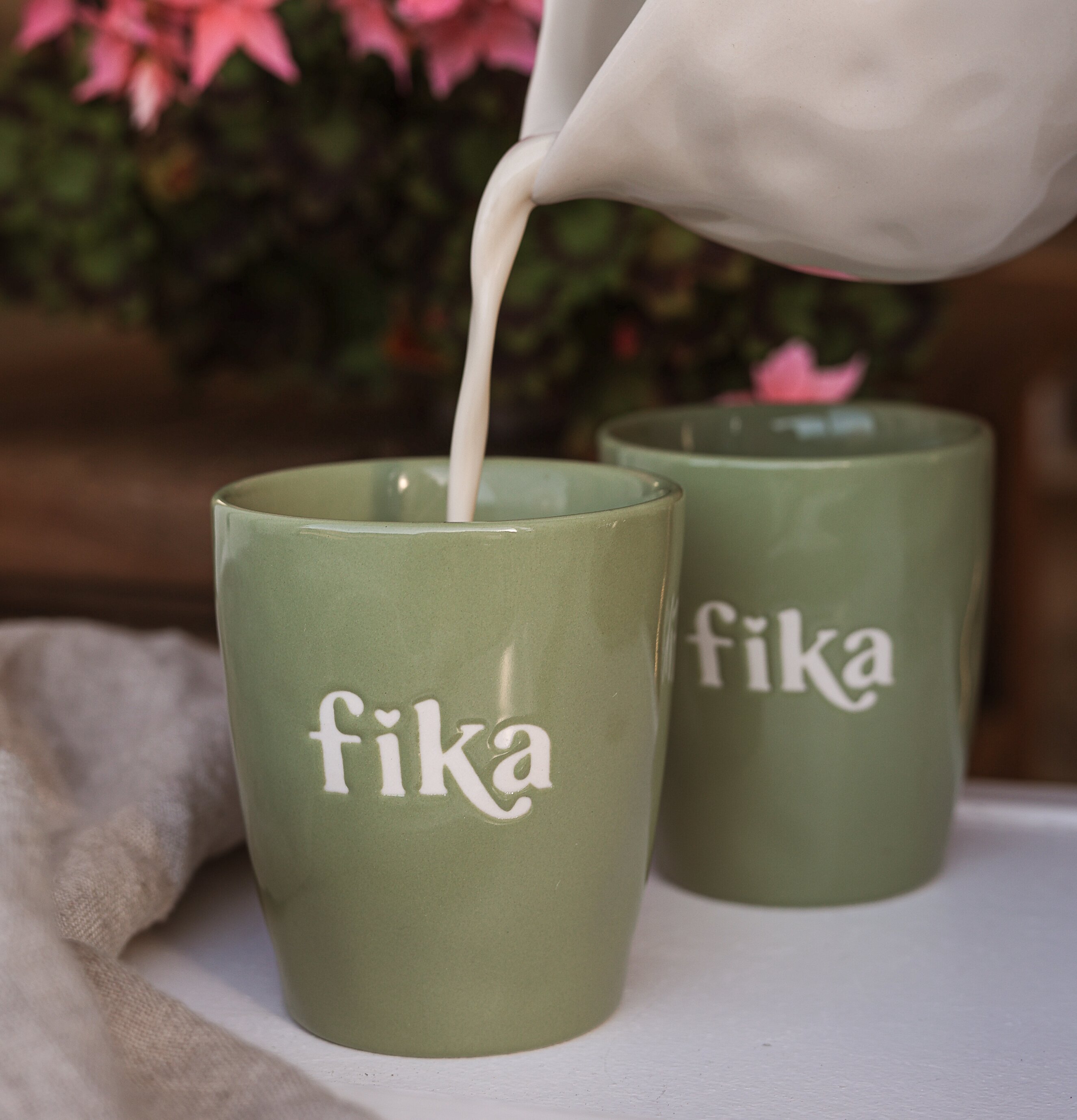 Majas Mugg Fika Cottage Muggar/koppar i porslin, keramik, papper eller biologiskt material organiskt ekologiskt Termomuggar utan