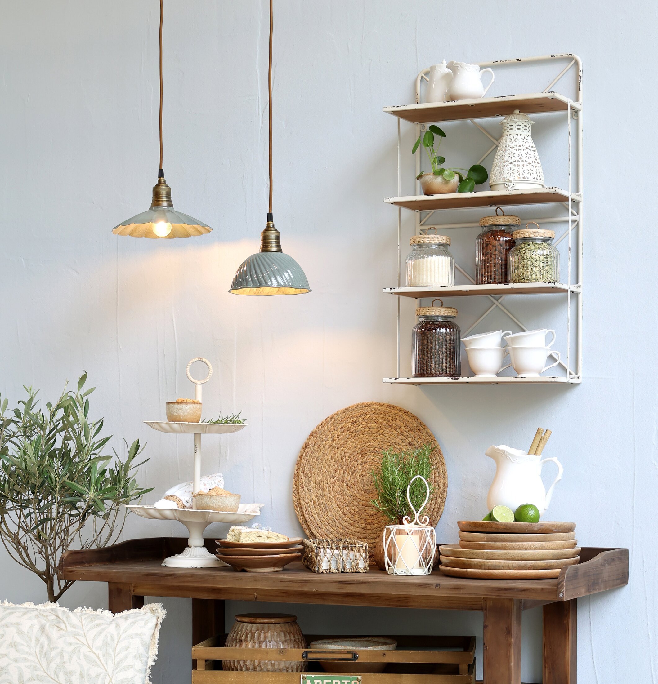 Vägghylla Antique Creme Chic Vägghyllor