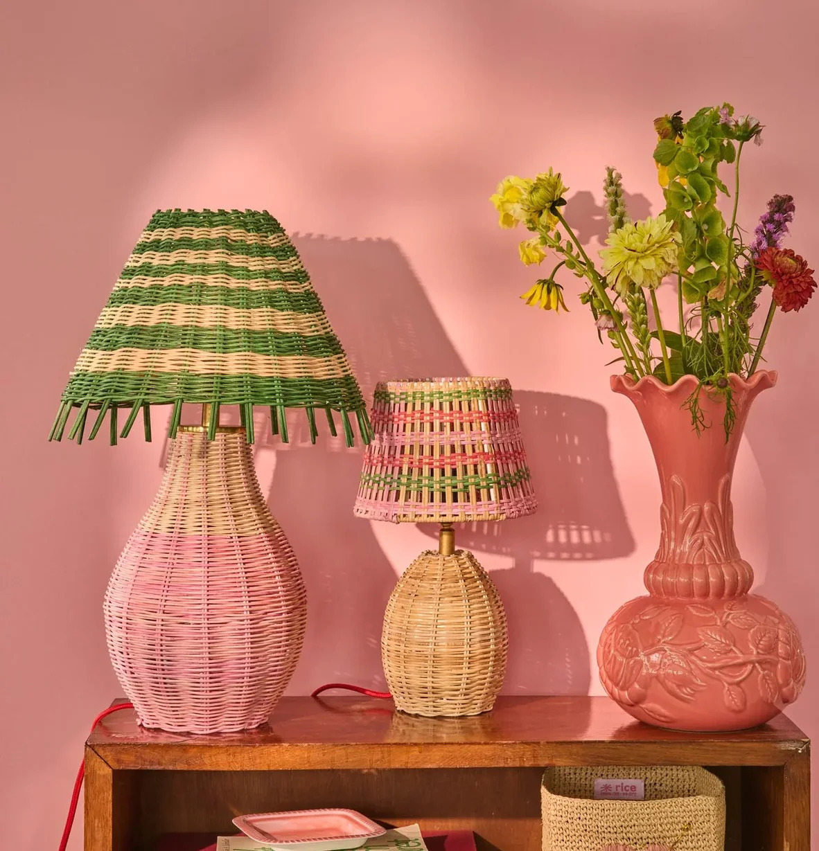 Bordslampa Rotting Rosa/Grön Rice Lampor Taklampor Golvlampor Bordslampor LED-lampor Ledlampor Fönsterlampor Ljusslingor för dekoration