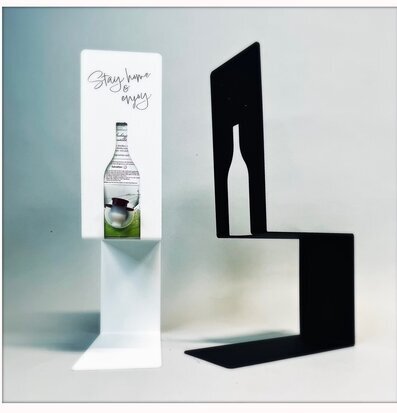 #ÄlskaPlåt Vinställ Bag-In-Box Vit Svart Älskaplåt