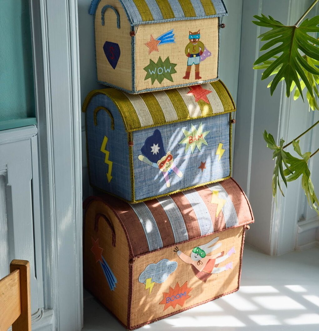 Förvaringshus Hero Theme - Blue Rice Förvaringslådor och korgar Boxar Förvaringsboxar Porslinsboxar Trälådor Smyckesboxar i porslin