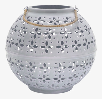 Foto: Ljusblå perforerad ljuslykta med handtag