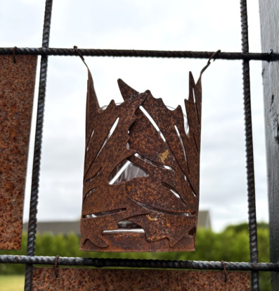 Lönnlykta med värmeljusglas (armeringsnät) Rost Lind Decoration Lyktor Endless Light Ljuslyktor Övrig prydnad/dekoration för inredning utemiljö