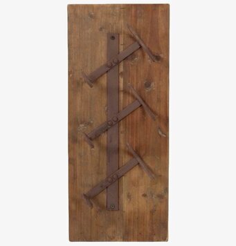 Foto: Väggmonterat vinställ i trä och metall rustikt