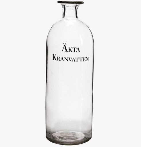 Glasflaska Äkta Kranvatten från Interstil i klart glas