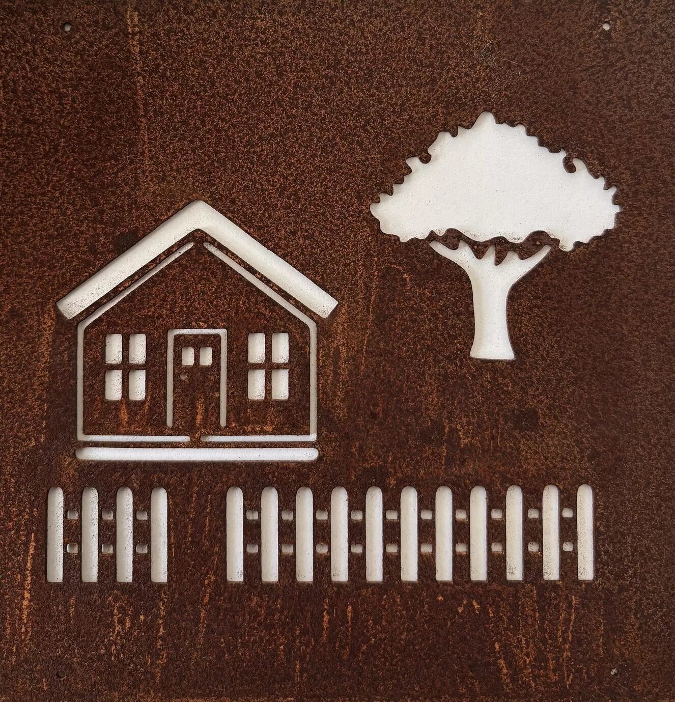 Skylt Hus och trädgård (armeringsnät) Rost Lind Decoration Utomhusskyltar Skyltar för utomhusbruk
