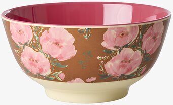Foto: Blommig skål med rosor, brun utsida, rosa insida