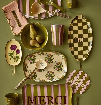 Tallrik Melamin Retro Bouquet Print Stripe Delight Rice Tallrikar Djupa tallrikar (ej skål) Desserttallrikar Assietter Barntallrikar