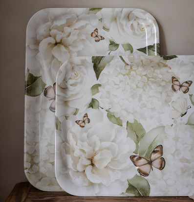 Bricka Hortensia & Butterflies Grön - Majas Cottage Vit Serveringsbrickor Brickset Serveringsfat