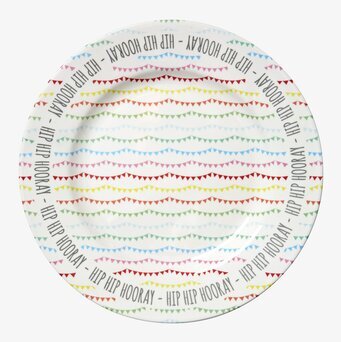 Serveringsbricka Melamin från Rice med färgglada vimplar