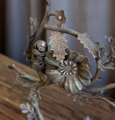 Fransk ljusstake med blomsterdekor Chic Antique Ljusstakar Adventsstakar Ljushållare Ljushyllor