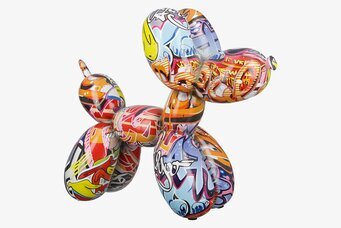 Foto: Flerfärgad ballonghund med street art-mönster