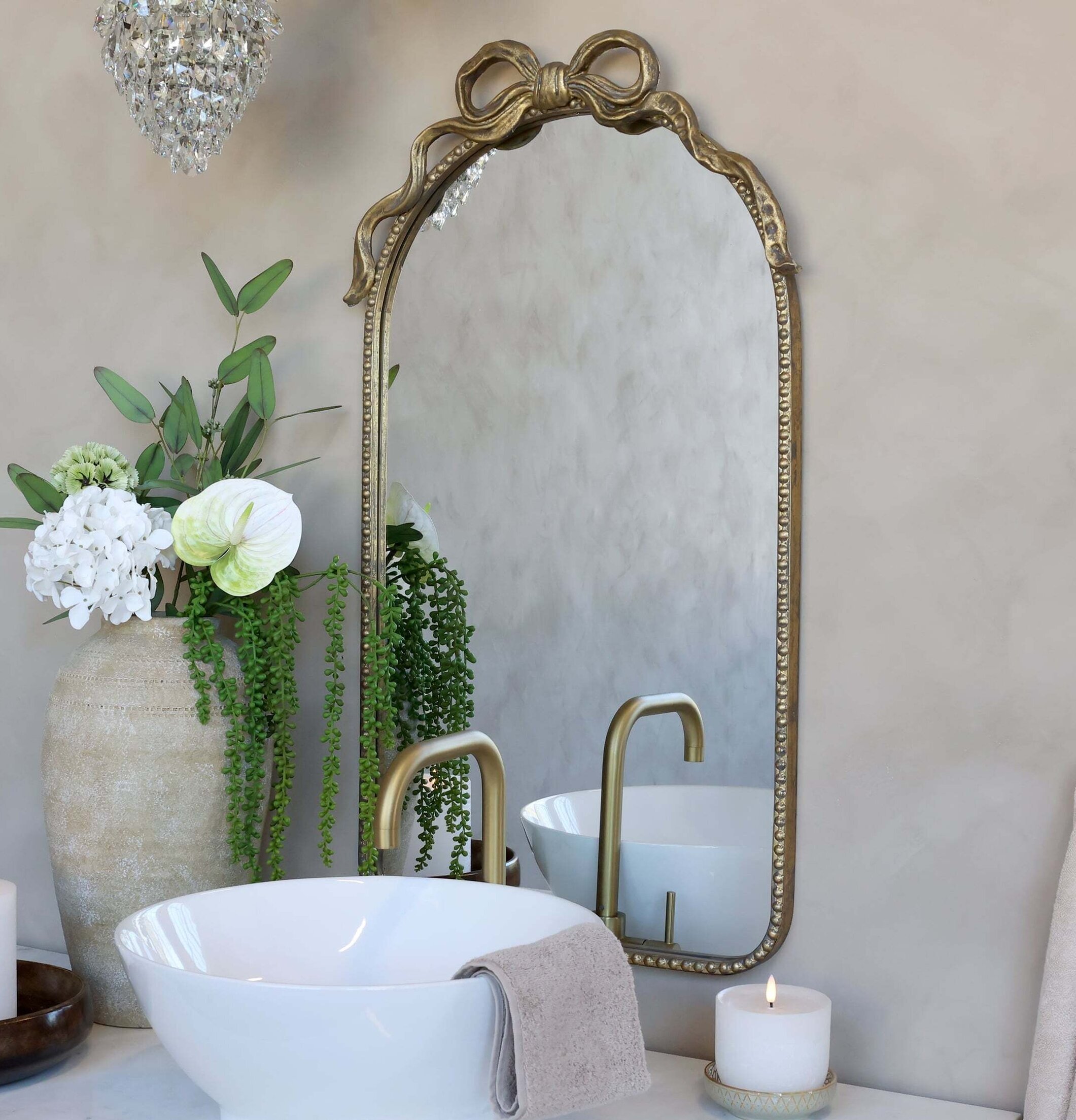 Väggspegel med Rosett Antik Mässing 95 cm Chic Antique Speglar Väggspeglar Stående speglar