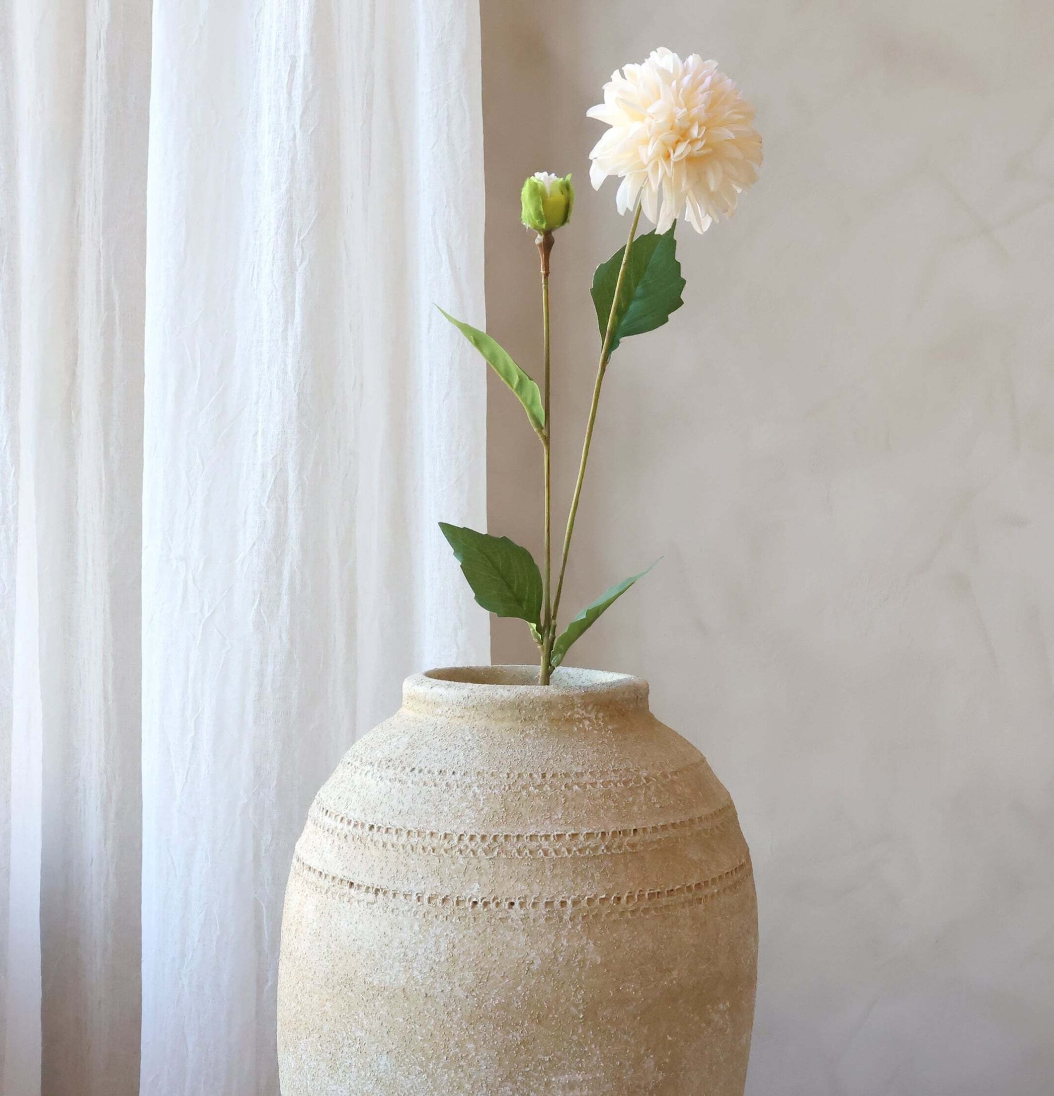 Fleur Dahlia Silk Touch Champagne 44 cm Chic Antique Konstväxter Konstblommor Plastväxter Plastblommor