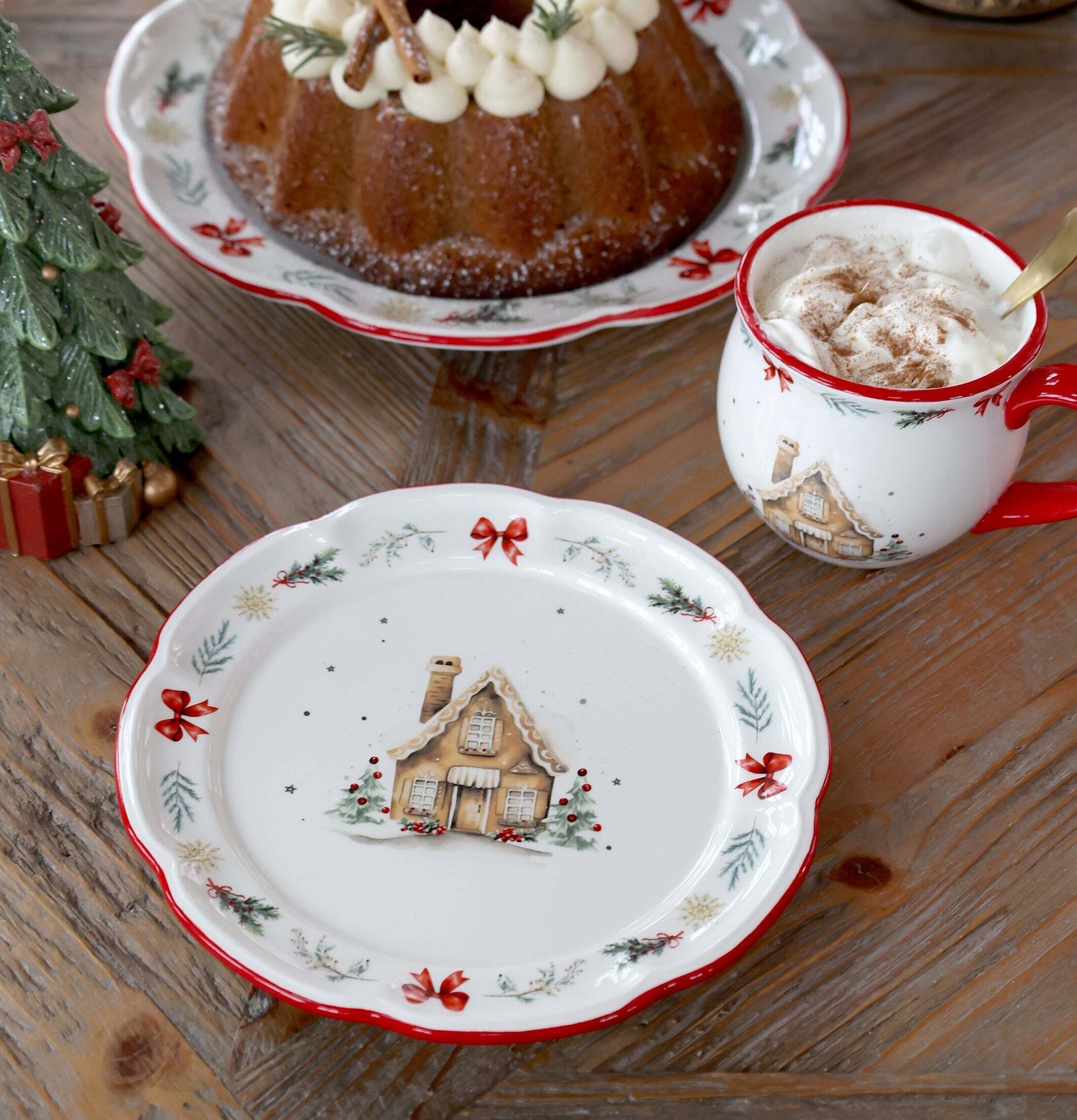 Frukosttallrik Chalet de Noël Cherry Ø20,5 cm Chic Antique Tallrikar Djupa tallrikar (ej skål) Desserttallrikar Assietter