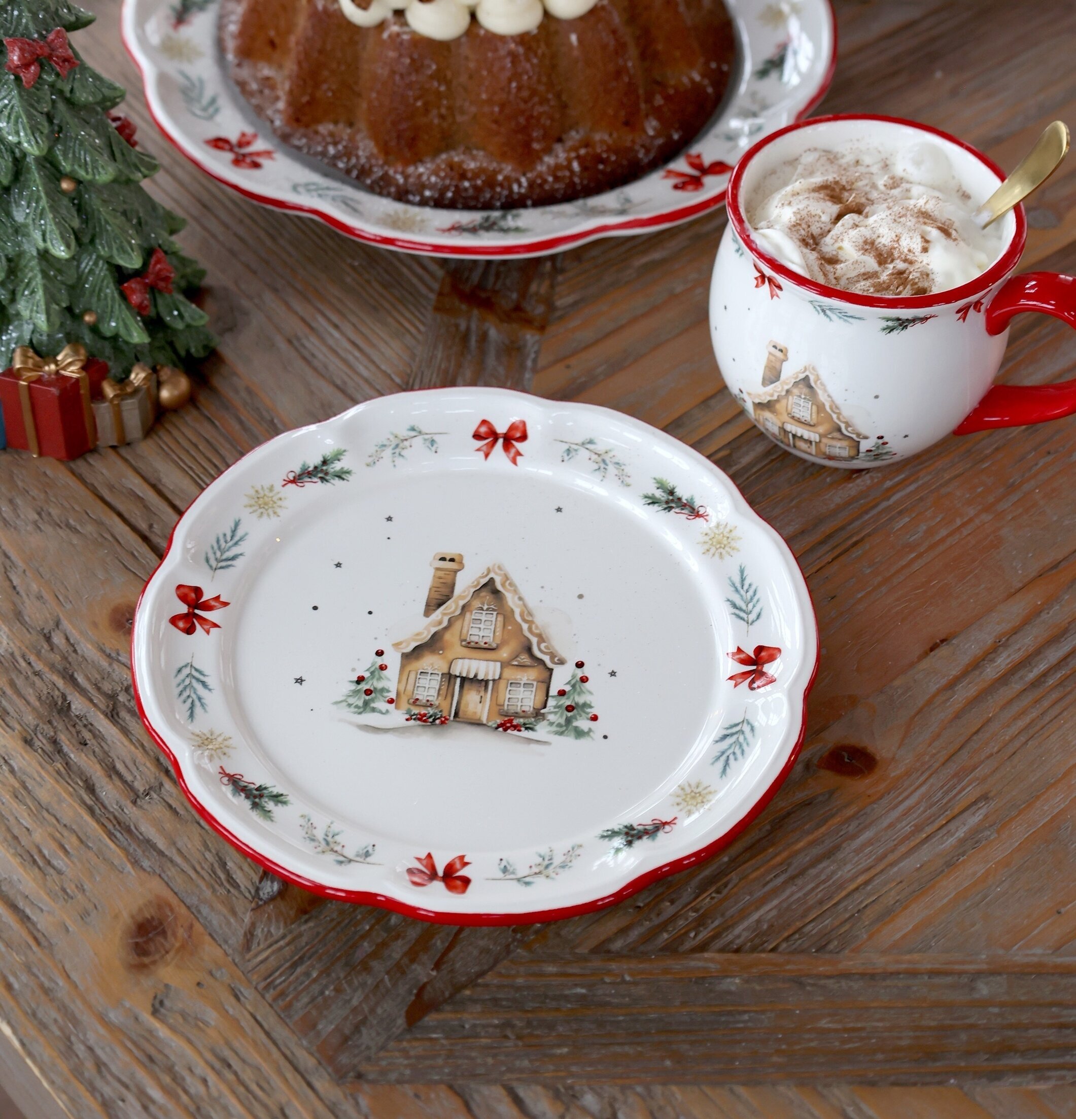 Frukosttallrik Chalet de Noël Cherry Ø20,5 cm Chic Antique Tallrikar Djupa tallrikar (ej skål) Desserttallrikar Assietter