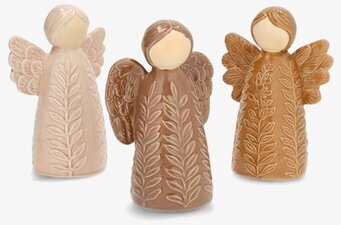 Foto: Tre ängelfigurer i beige, brun och guldtoner