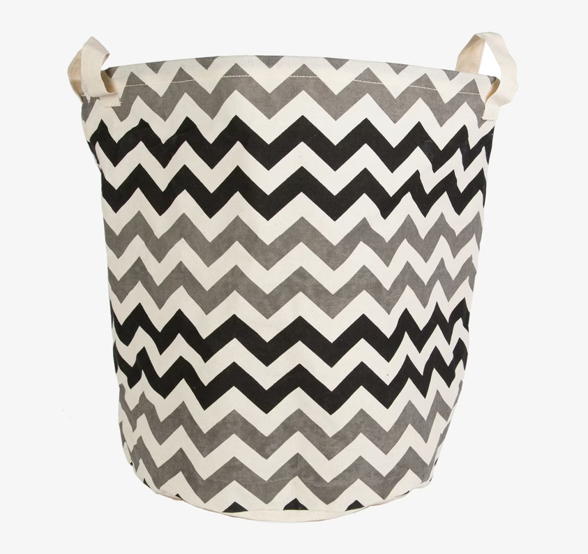 Tvättkorg/Förvaringskorg från Sass & Belle med zickzackmönster