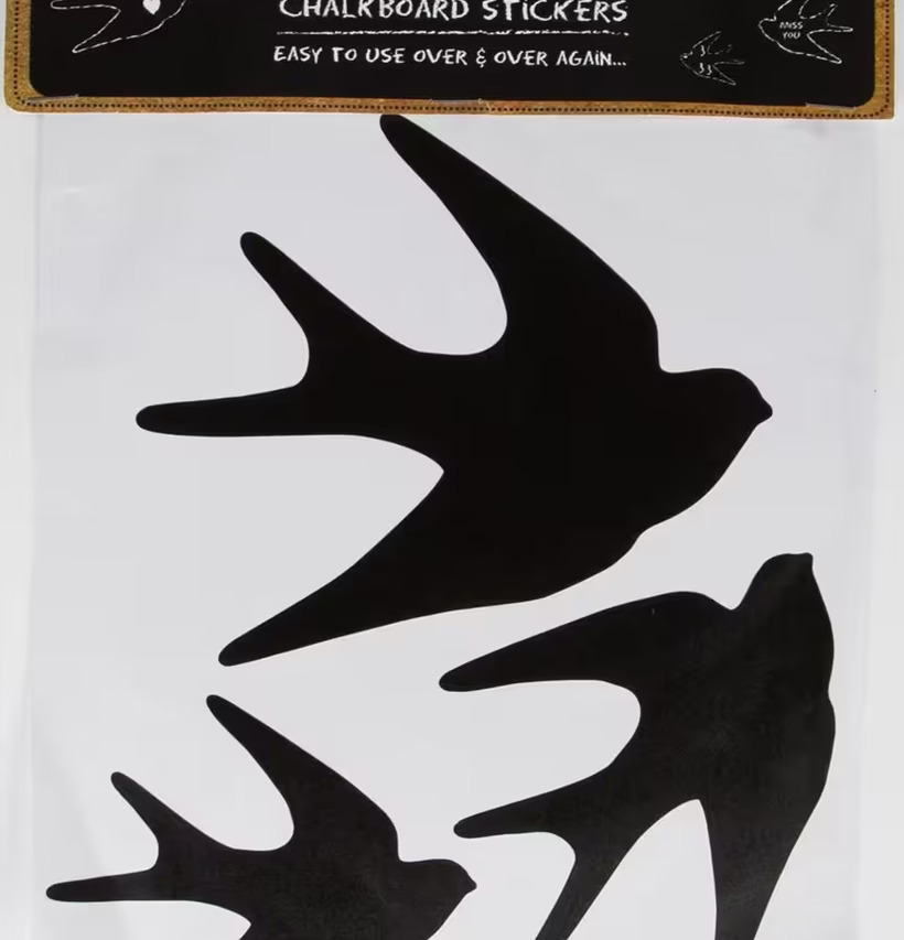 Chalkboard Swallow från Sass & Belle, tre svala klistermärken