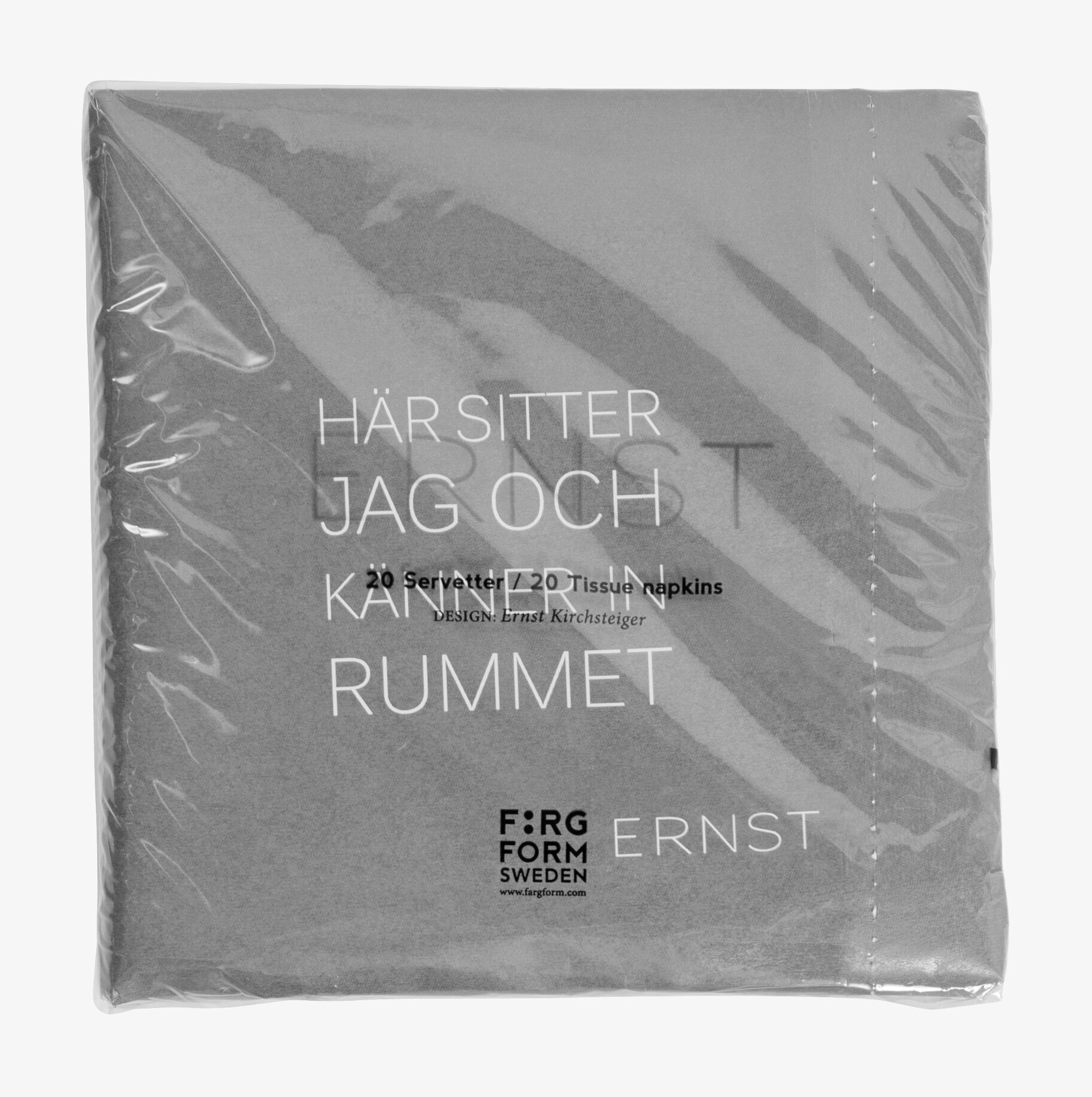 Servetter Tid/Rum Grå från Ernst med text Här sitter jag