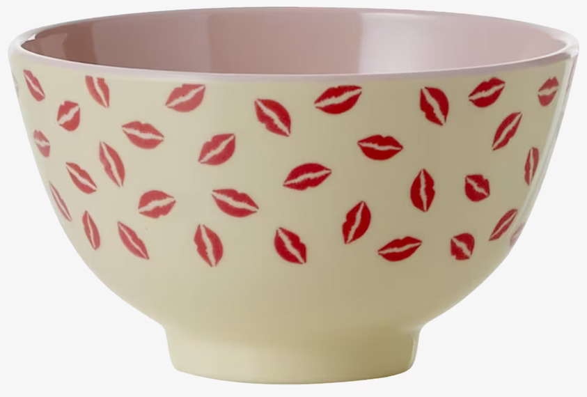 Liten Skål Kiss Print från Rice med röda läpptrycksmönster