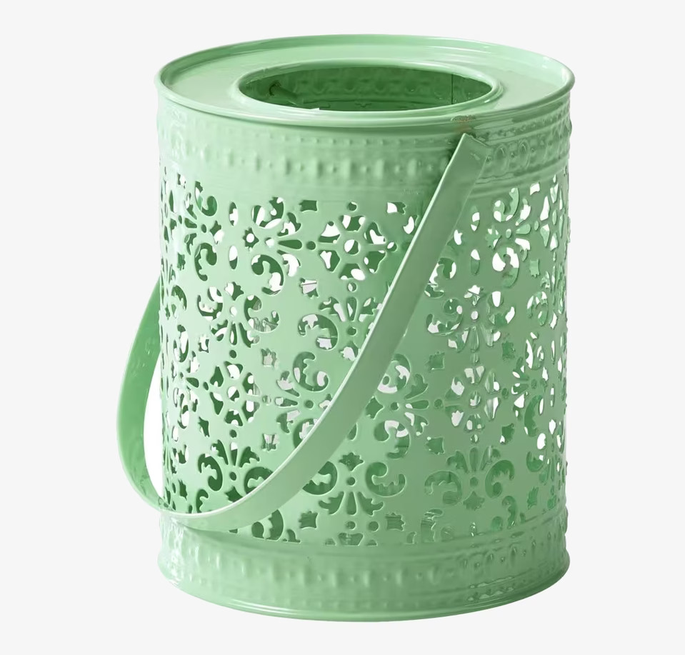 Lykta Garden Grön från Rice med utskuret blommönster