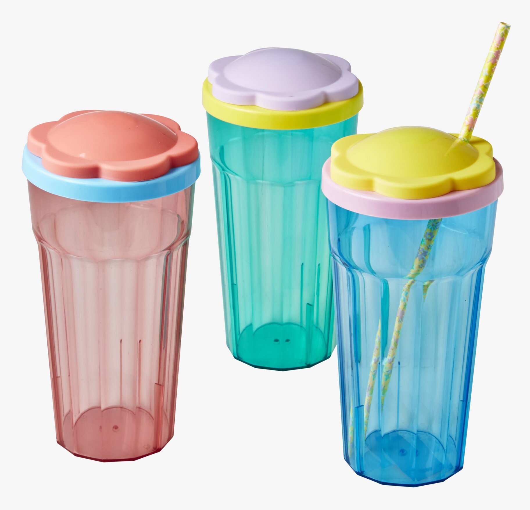 Plastmugg Med Lock från Rice i tre färger med blomlock