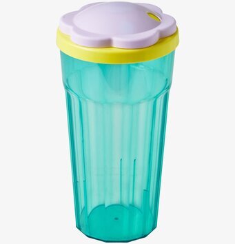 Plastmugg Med Lock från Rice i turkos med vitt och gult lock