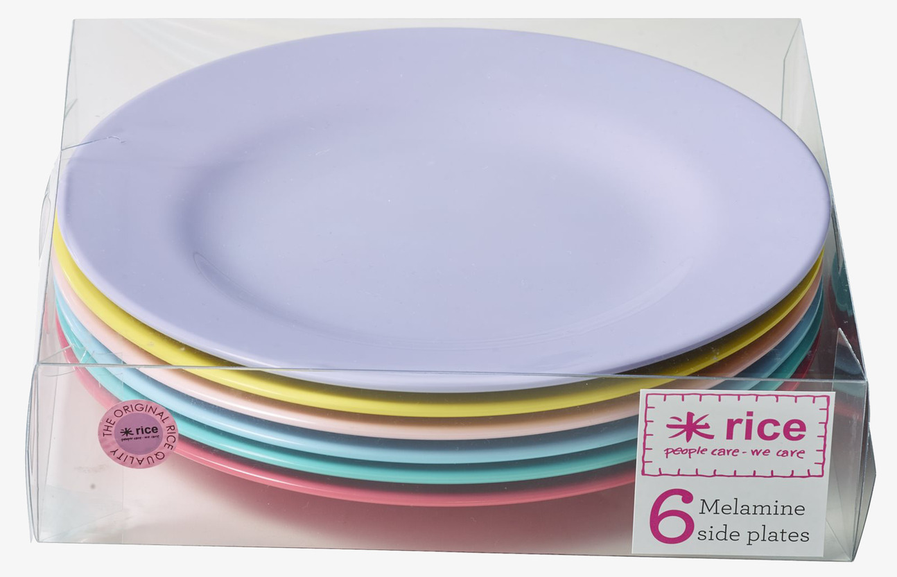 Tallrikar 6-Pack In Color We Trust från Rice i olika färger